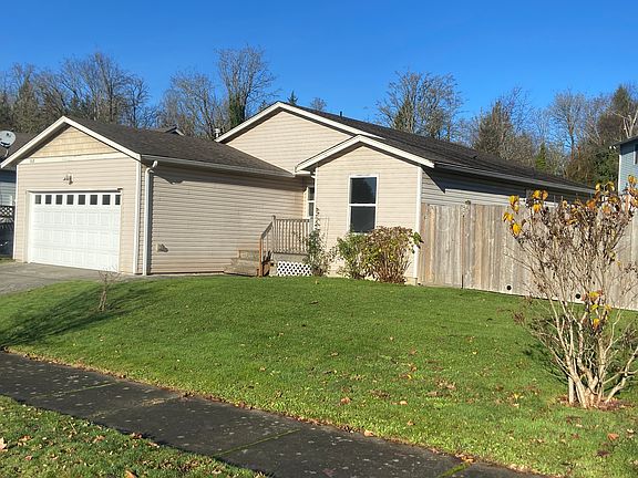 2nd image of 818 Park Cottage Pl