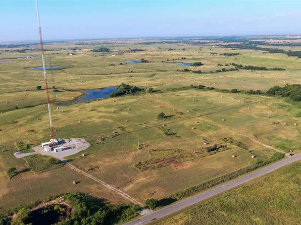 E Gore Blvd, Lawton, OK 73501