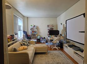 40-45 201st St, Bayside, NY