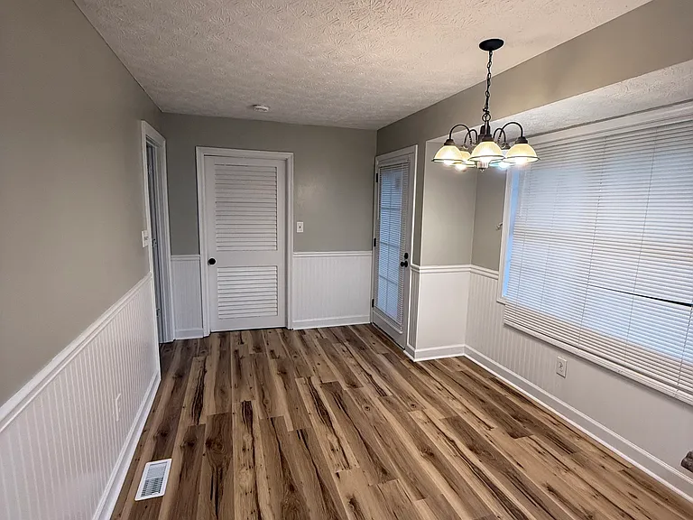 6379 Skyline Dr — Photo 14