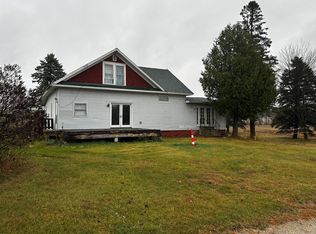 W5480 Belgiumtown Rd, Daggett, MI 49821
