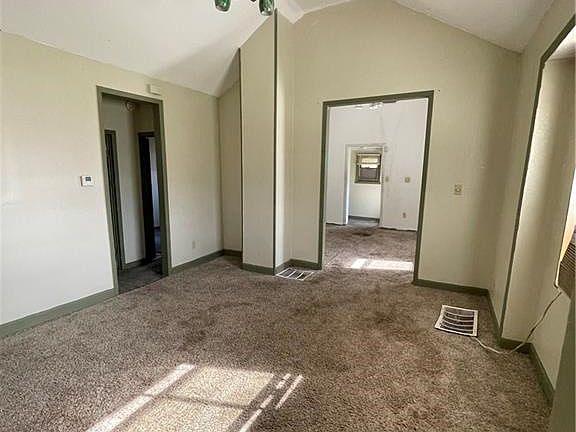 2nd image of 4645 S Benton Ave