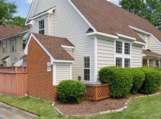 140 Post Oak Rd, Yorktown, VA 23693