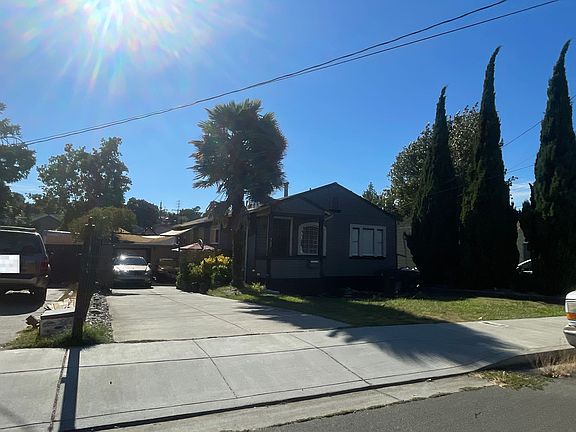 4th image of 727 Grant St