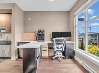 2343 Atkins Ave #404, Pt Coquitlam, BC V3C1Y7