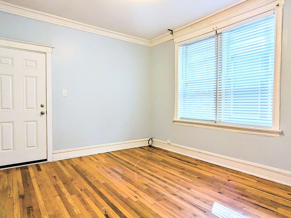 1st image of 4221 N Elston Ave #1R