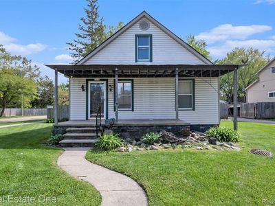 1018 Genesee Dr, Royal Oak, MI, 48073