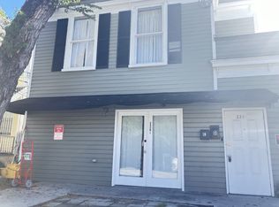 226 Calhoun St APT D-1, Charleston, SC 29401
