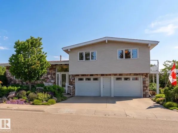 7802 132a Ave NW, Edmonton, AB T5C 2C7