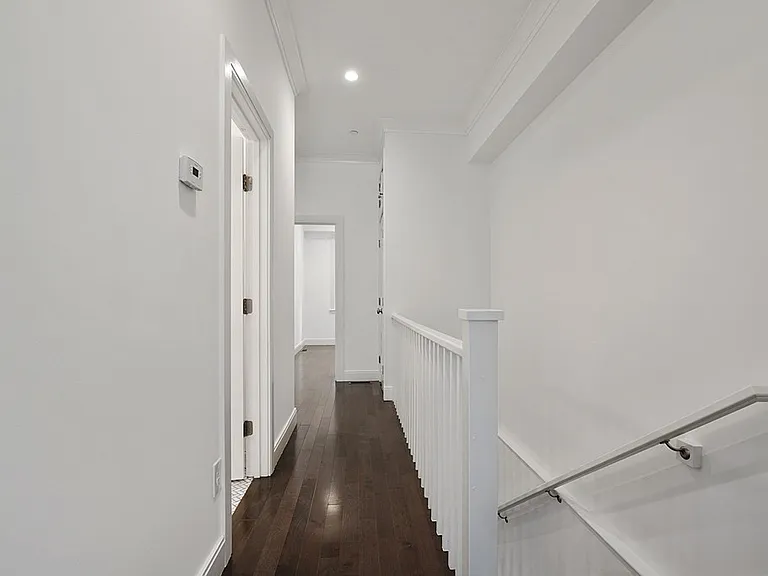 134 Warren St #1 — Photo 5