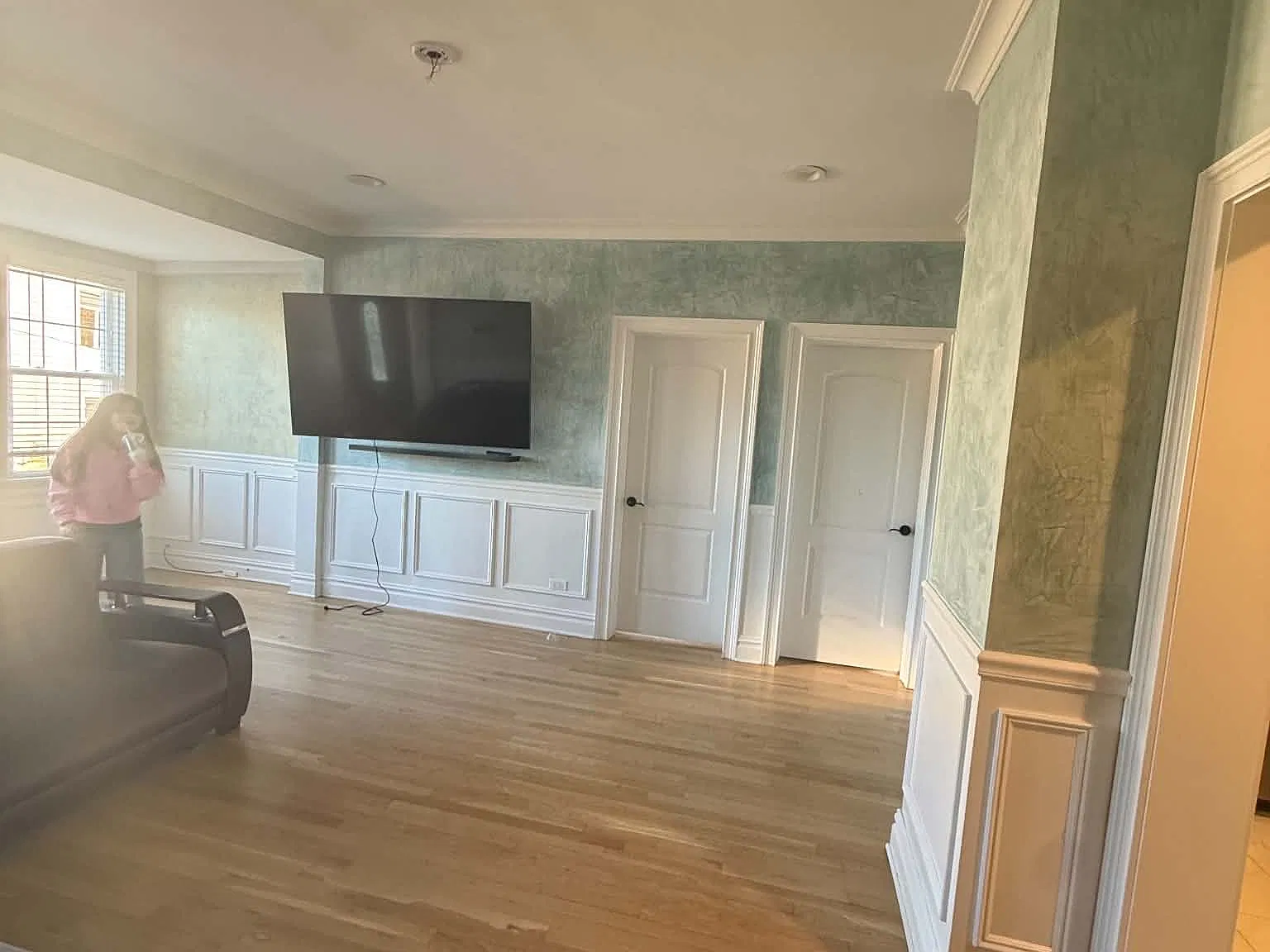 3 bed, 2.5 bath, 1225 sqft, $3,350 — Photo 4