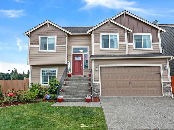 2466 sq ft of loveliness!
