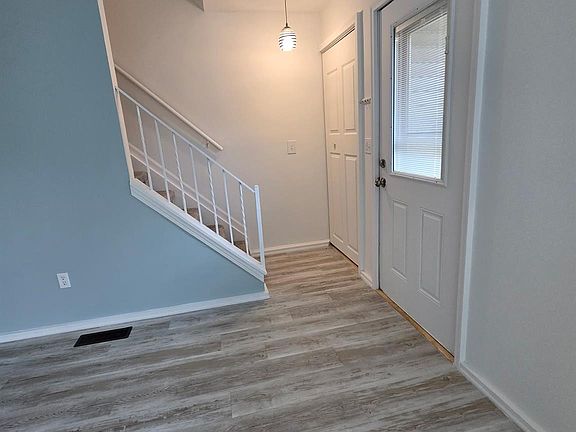 5th image of 616 Rickett Rd APT 130