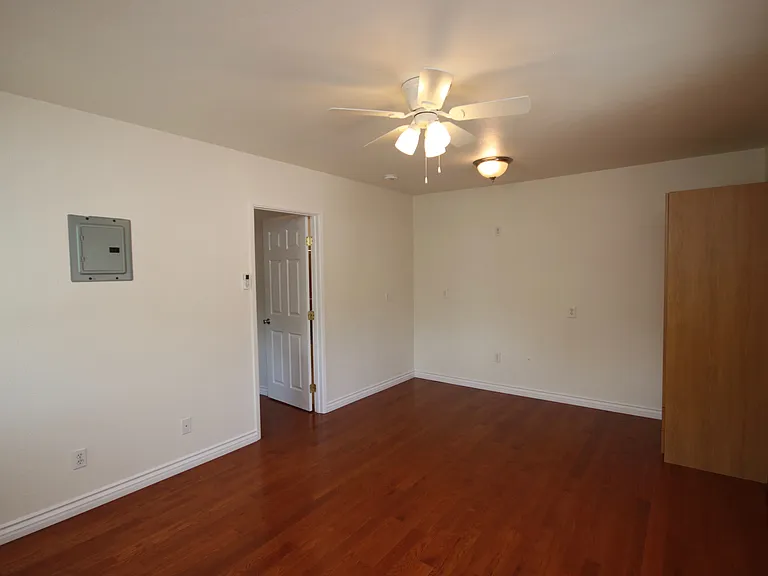 28 S Eastern Ave #28 — Photo 5