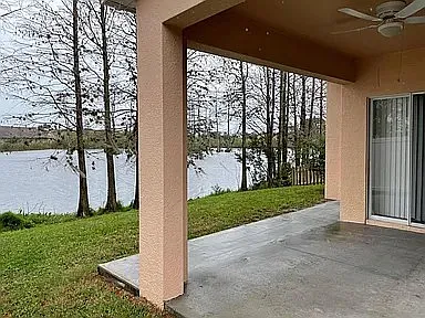 4 bed, 2.5 bath, 2213 sqft, $2,600 — Photo 4