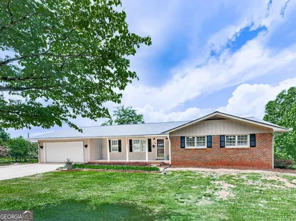 104 Cochran Ridge Rd, Dallas, GA 30157