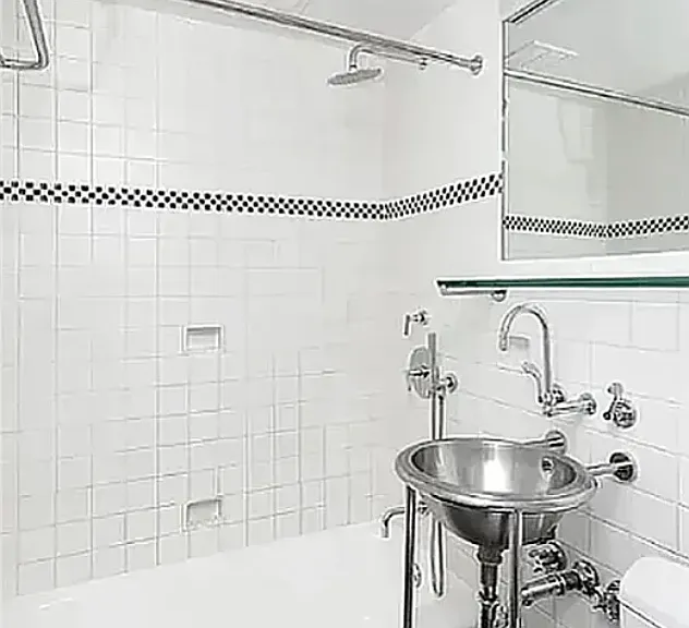 237 Madison Ave #904 — Photo 2