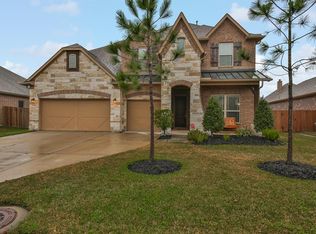 295 W Fork Dr, League City, TX 77573