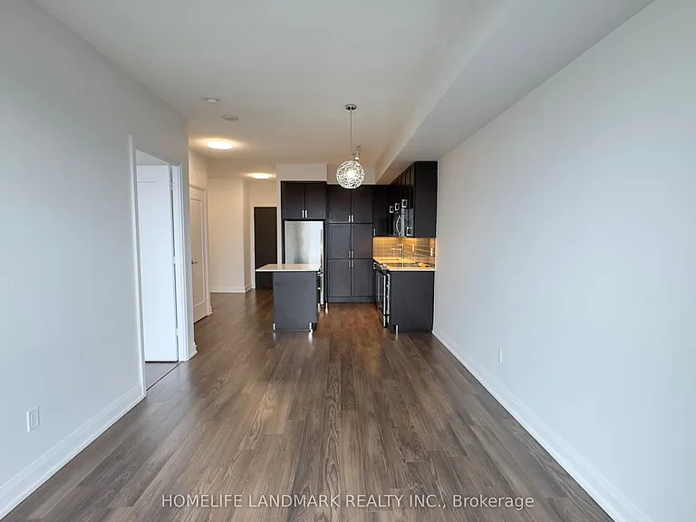 18 Graydon Hall Dr #1110 — Photo 5