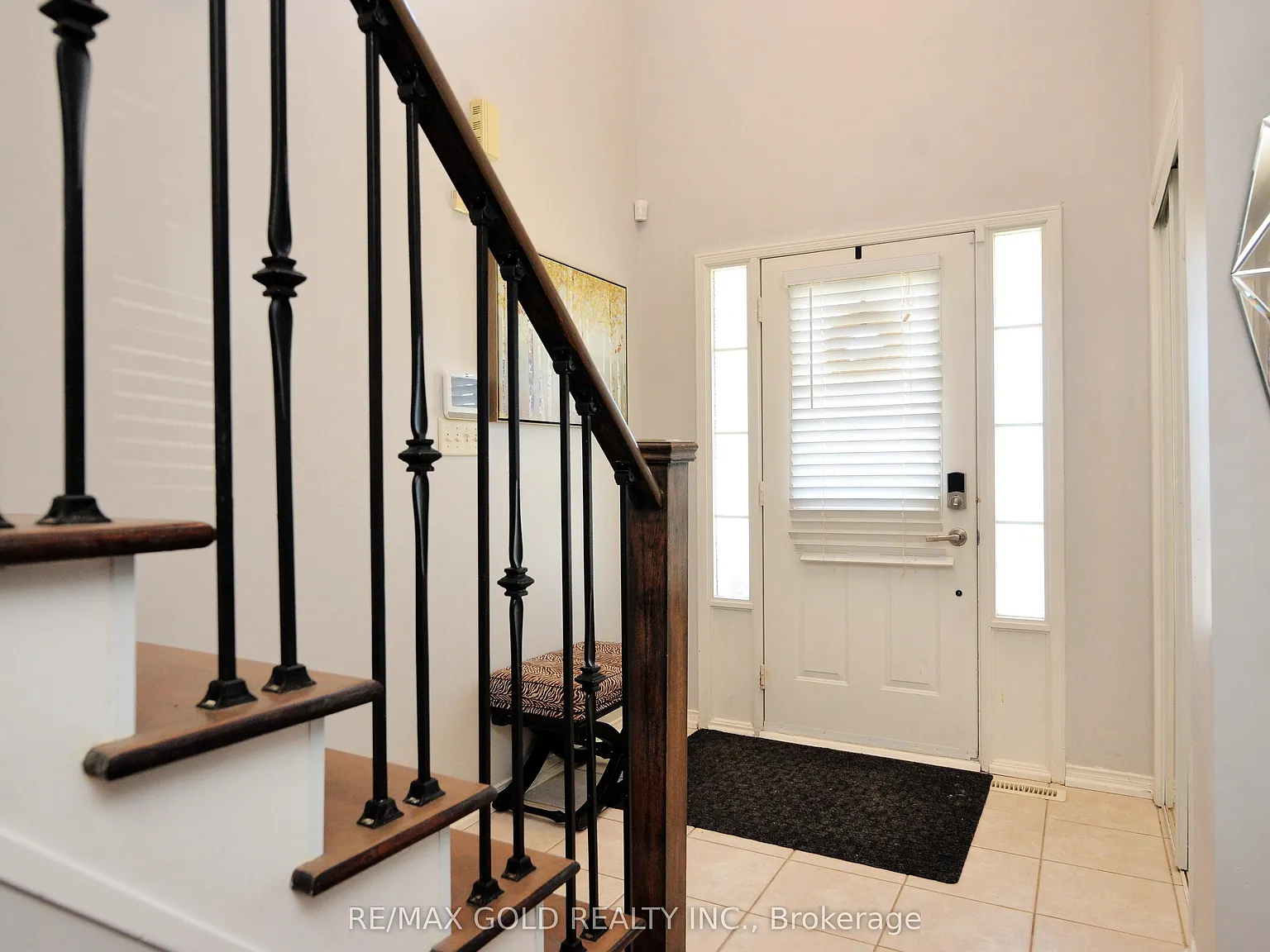 5 bed, $3,000 — Photo 3