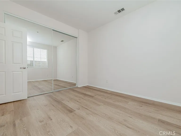 16432 Landmark Dr — Photo 20