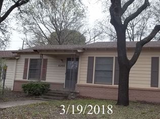 8200 Herndon Dr, Benbrook, TX 76116