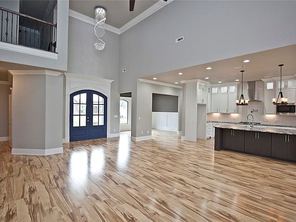 3rd image of 3711 White Fish St