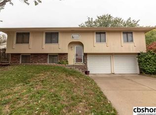 3417 S 136th St, Omaha, NE 68144