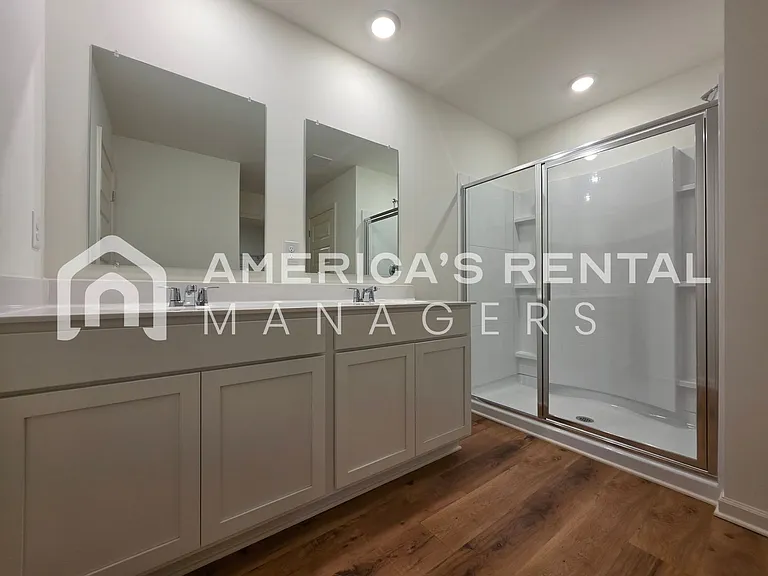 213 Koslin Loop — Photo 43