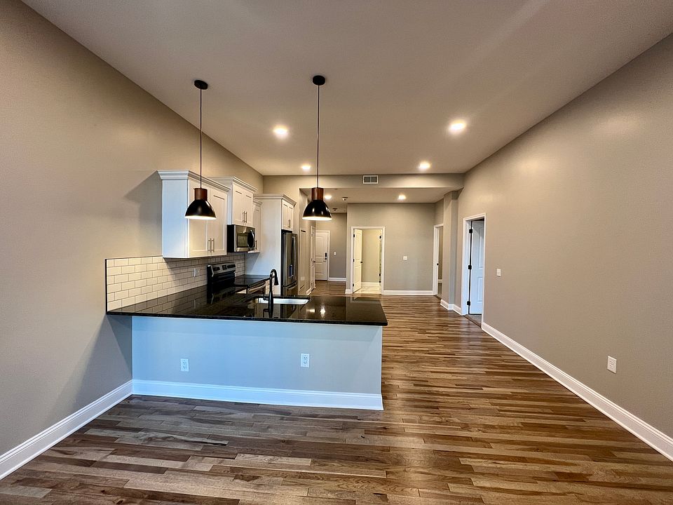 1st image of 409 Lackawanna Ave Unit 301