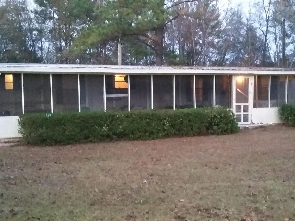 Front with porch view