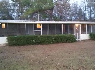 1058 Levi St, Manning, SC 29102