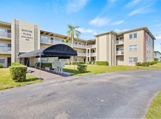 1000 49th St N APT 214, Saint Petersburg, FL 33710