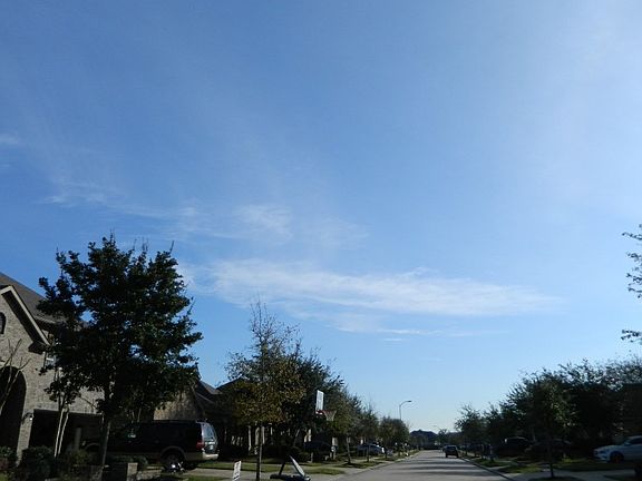 5th image of 18903 Cove Pointe Dr