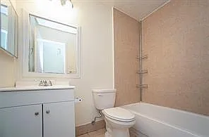 16906 Canary St — Photo 10