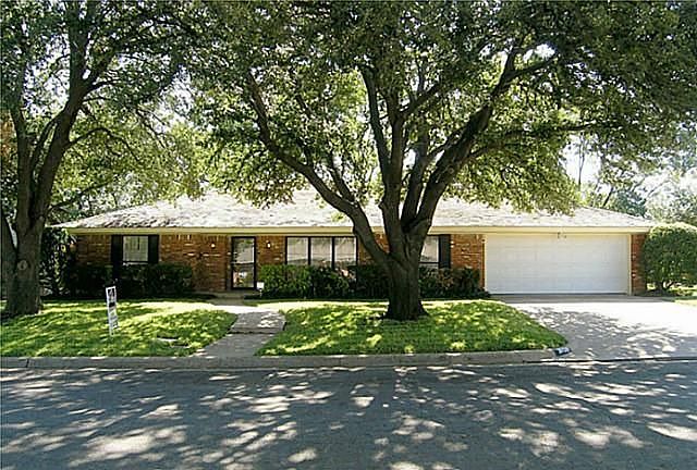 1st image of 3709 Fenton Ave