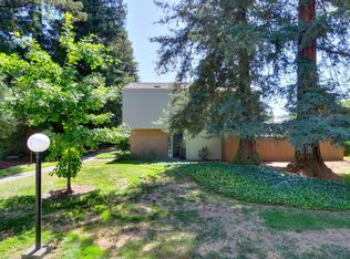 2281 Swarthmore Dr, Sacramento, CA 95825