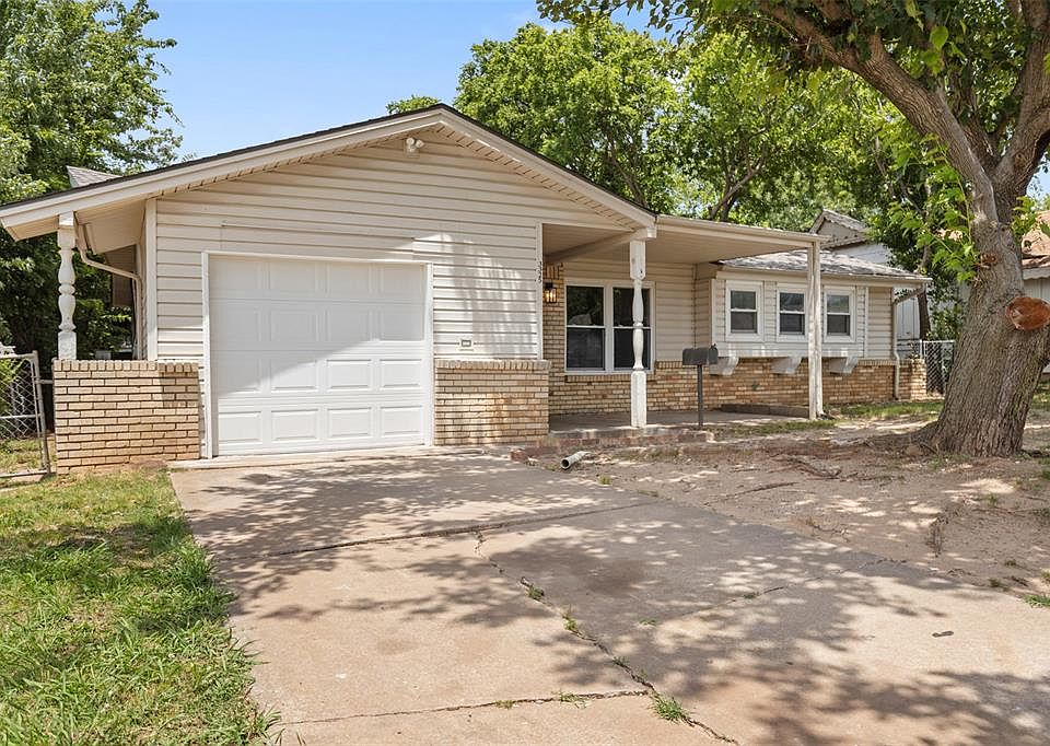 1st image of 3325 Del Rancho Dr