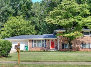 2374 Shamrock Dr, Decatur, GA 30032