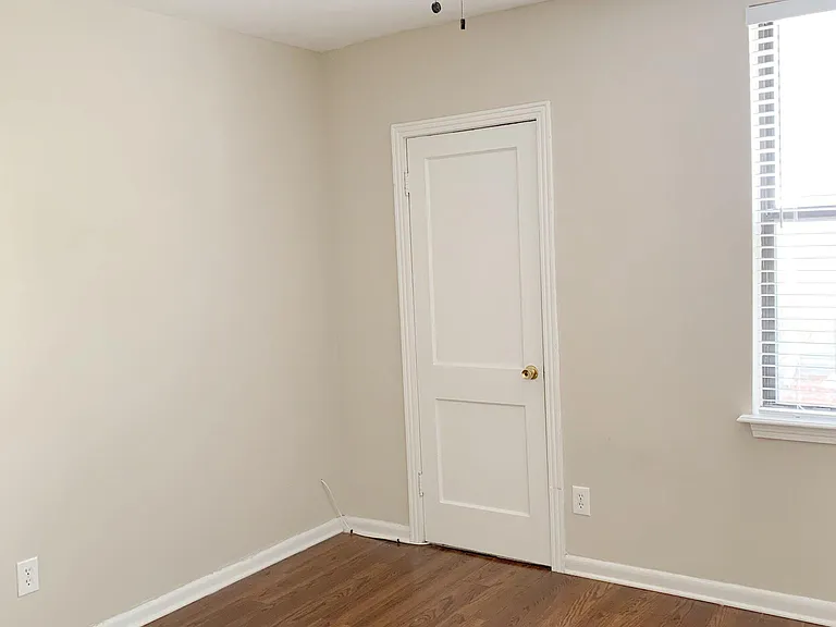 2137 Park St #1 — Photo 6