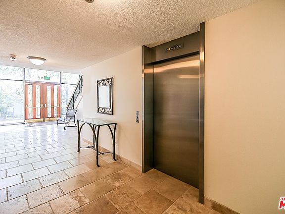 4th image of 4210 Via Arbolada Unit 324