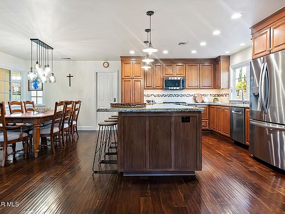 4th image of 3054 Ellen Ct