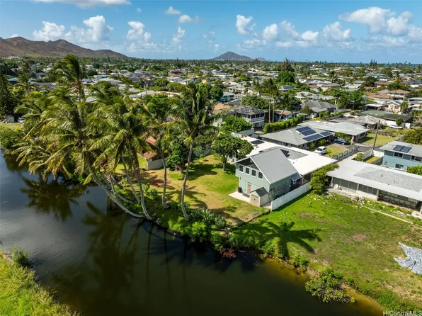 341D Kihapai St #D, Kailua, HI 96734