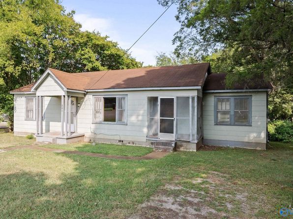 huntsville-alabama-440507463 picture