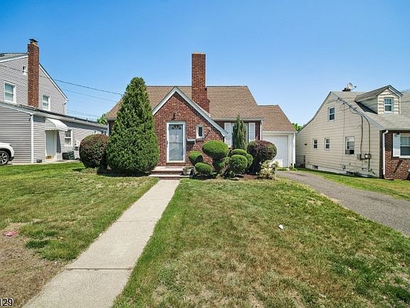 3rd image of 150 Randolph Ave