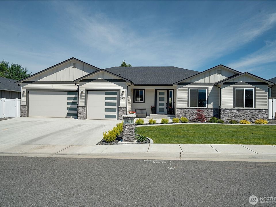 1st image of 2637 Patriot Way SE