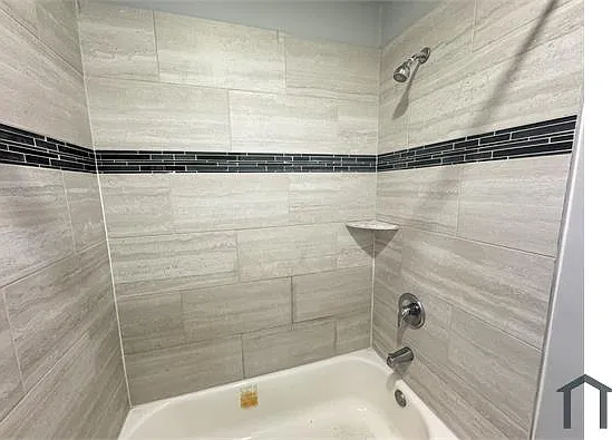 5229 Germantown Ave #6 — Photo 9