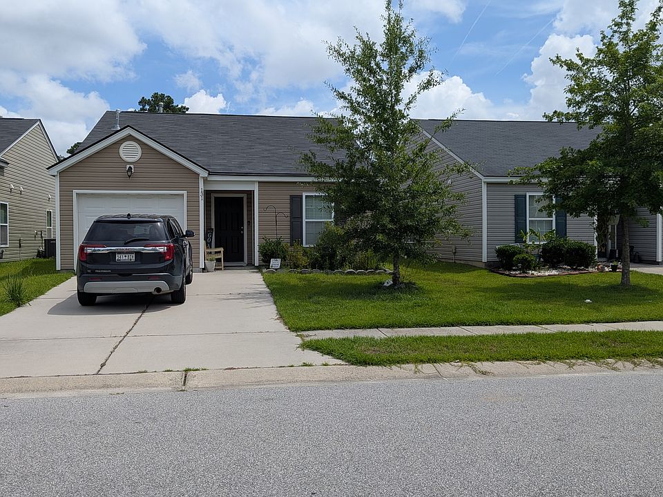1st image of 131 Brittondale Rd