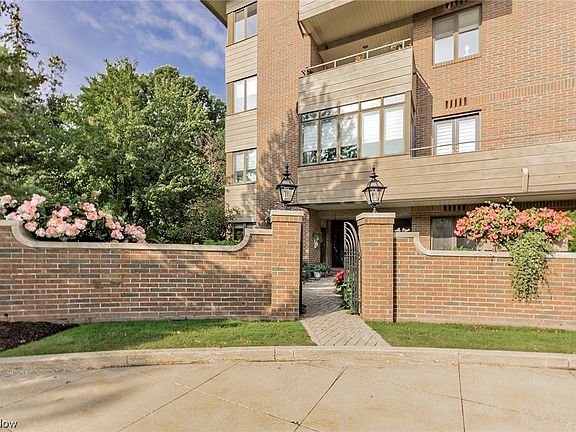 4th image of 5150 3rd St #1-K