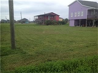 2nd image of 965 Biscayne